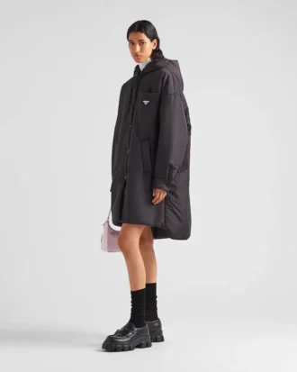 Impermeable oversize Re-Nylon ligero