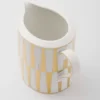 Jarra de leche de porcelana – Rayas Jarra de leche de porcelana – Rayas