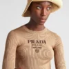 Jersey corto de seda con logotipo Jersey corto de seda con logotipo