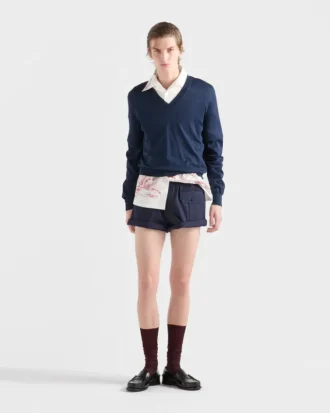 Jersey de algodón con cuello en V