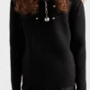 Jersey de cuello redondo de lana con colgante Jersey de cuello redondo de lana con colgante