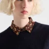 Jersey de cuello redondo de lana y cachemira Jersey de cuello redondo de lana y cachemira