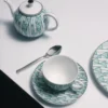 Juego de dos tazas de té de porcelana – Verde Viena Juego de dos tazas de té de porcelana – Verde Viena