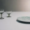 Juego de dos copas de vino blanco de cristal – Plinth Juego de dos copas de vino blanco de cristal – Plinth