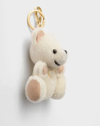 Llavero con osito de peluche y anilla metálica Llavero con osito de peluche y anilla metálica
