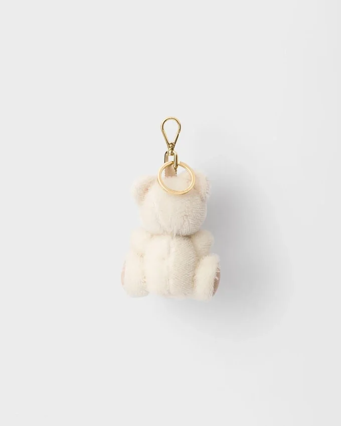 Llavero con osito de peluche y anilla metálica Llavero con osito de peluche y anilla metálica