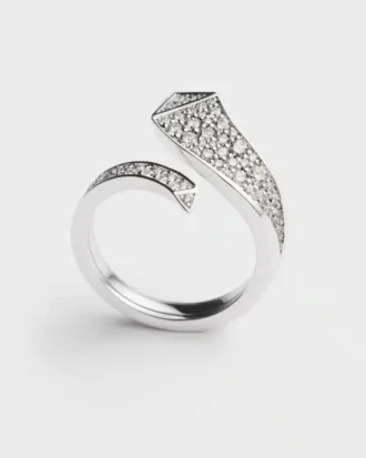 Mini anillo Eternal Gold Snake en oro blanco y diamantes