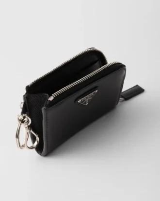 Mini bolsa de piel Saffiano con llavero