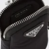 Mini bolsa de Re-Nylon con llavero Mini bolsa de Re-Nylon con llavero