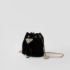 Mini bolsa de terciopelo Mini bolsa de terciopelo