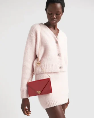 Mini bolso de charol