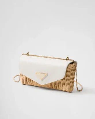 Mini bolso de mimbre y piel