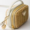 Mini bolso de mimbre y piel Mini bolso de mimbre y piel