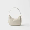 Mini bolso Prada Re-Edition 2005 de piel Saffiano Mini bolso Prada Re-Edition 2005 de piel Saffiano