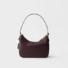 Mini bolso Prada Re-Edition 2005 de piel Saffiano Mini bolso Prada Re-Edition 2005 de piel Saffiano