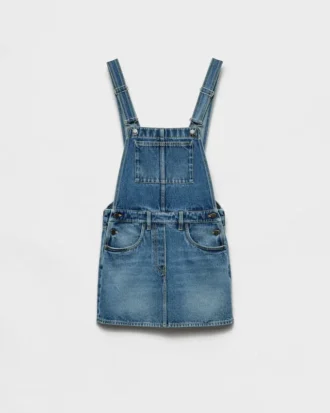 Minivestido tipo peto de denim