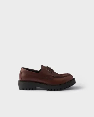 Mocasines de cuero con cordones