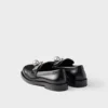 Mocasines de piel cepillada con anilla metálica Mocasines de piel cepillada con anilla metálica