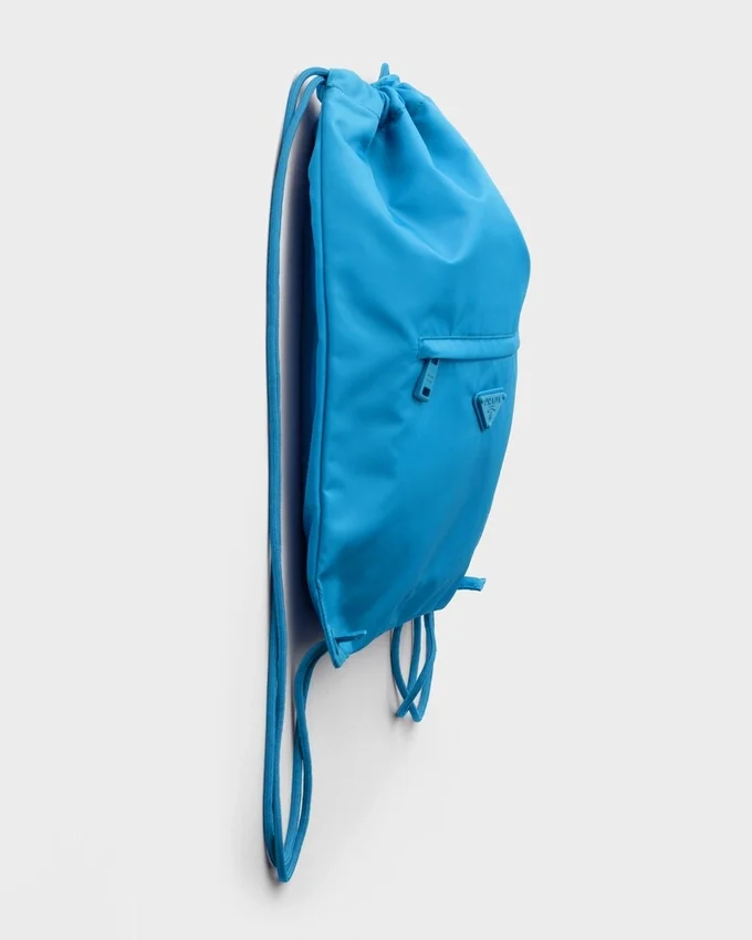 Mochila con cordón de Re-Nylon Mochila con cordón de Re-Nylon