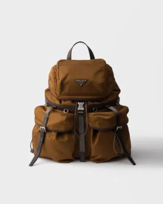 Mochila de Re-Nylon y piel