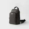 Mochila de Re-Nylon y piel Saffiano Mochila de Re-Nylon y piel Saffiano