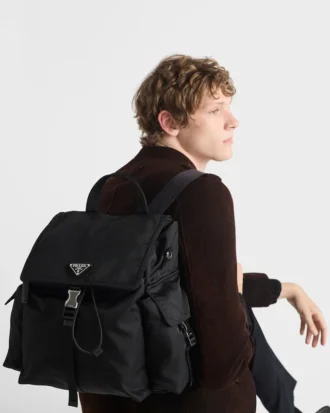 Mochila Prada Explore de Re-Nylon y piel