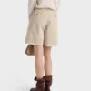 Pantalones cortos de gabardina antigua teñidos en prenda Pantalones cortos de gabardina antigua teñidos en prenda