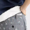 Pantalones cortos de lana con rayas finas bordados Pantalones cortos de lana con rayas finas bordados
