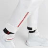 Pantalones de chándal de tejido técnico con costuras selladas térmicamente Pantalones de chándal de tejido técnico con costuras selladas térmicamente