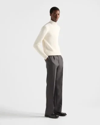Pantalones de lana y seda