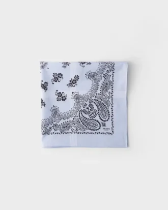 Pañuelo de batista estampado Pañuelo de batista estampado