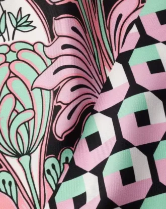 Pañuelo de sarga de seda estampado 55