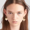 Pendientes colgantes Eternal Gold en oro amarillo y diamantes cultivados en laboratorio Pendientes colgantes Eternal Gold en oro amarillo y diamantes cultivados en laboratorio