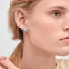 Pendientes de botón Couleur Vivante – Oro blanco con aguamarina Pendientes de botón Couleur Vivante – Oro blanco con aguamarina