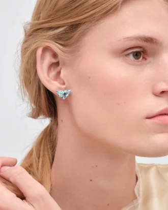 Pendientes de botón Couleur Vivante – Oro blanco con aguamarina Pendientes de botón Couleur Vivante – Oro blanco con aguamarina