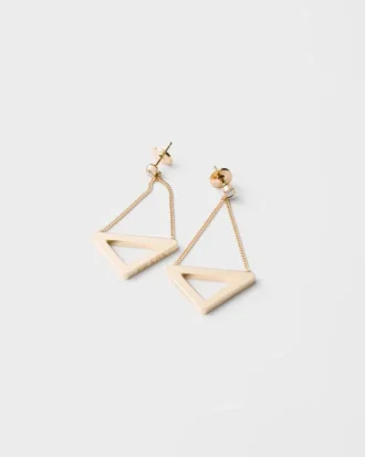 Pendientes largos con corte en oro amarillo y diamantes de la colección Eternal Gold