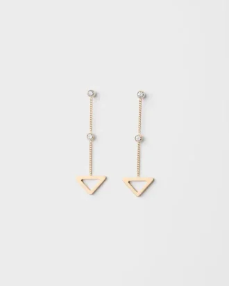 Pendientes largos con corte en oro amarillo y diamantes de la colección Eternal Gold