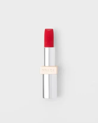 Pintalabios monocromático hipermate de Prada – R27 – Rubino Pintalabios monocromático hipermate de Prada – R27 – Rubino