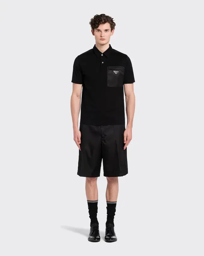 Polo de algodón elástico con detalles de Re-Nylon Polo de algodón elástico con detalles de Re-Nylon