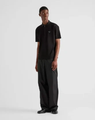 Polo Piqua con detalles de Re-Nylon