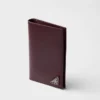 Portapasaportes de piel Saffiano Portapasaportes de piel Saffiano