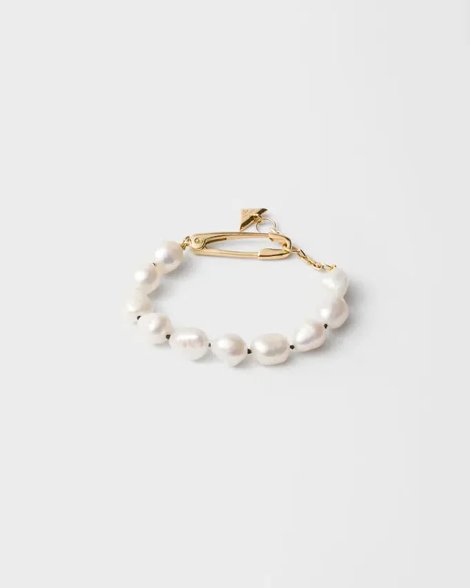 Pulsera de metal con perlas Pulsera de metal con perlas