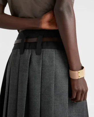 Pulsera de metal y piel Saffiano