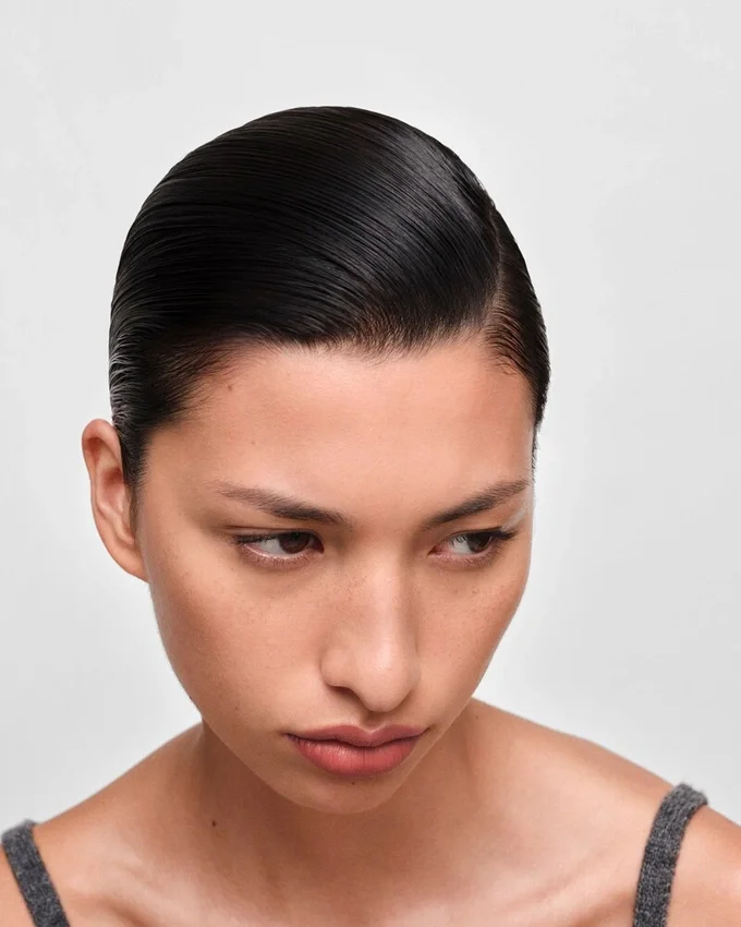 Recambio de barra de labios Prada Monochrome Hyper Matte – B02 – Quartz Recambio de barra de labios Prada Monochrome Hyper Matte – B02 – Quartz