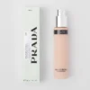 Recambio de la base de maquillaje Prada Reveal Skin Optimizing Foundation – LC5 – Light Cool Recambio de la base de maquillaje Prada Reveal Skin Optimizing Foundation – LC5 – Light Cool