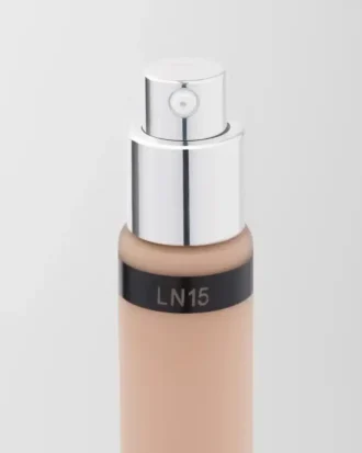 Recambio de la base de maquillaje Prada Reveal Skin Optimizing Foundation – Ln15 – Light Neutral
