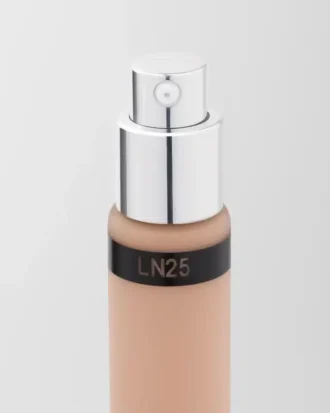 Recambio de la base de maquillaje Prada Reveal Skin Optimizing Foundation – Ln25 – Light Neutral