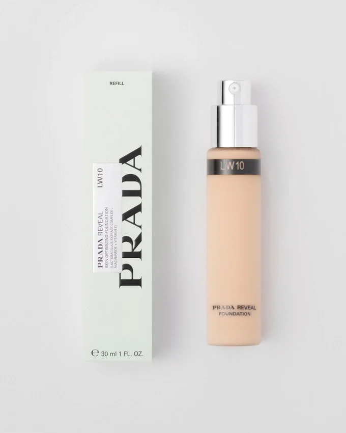 Recambio de la base de maquillaje Prada Reveal Skin Optimizing Foundation – Lw10 – Light Warm Recambio de la base de maquillaje Prada Reveal Skin Optimizing Foundation – Lw10 – Light Warm