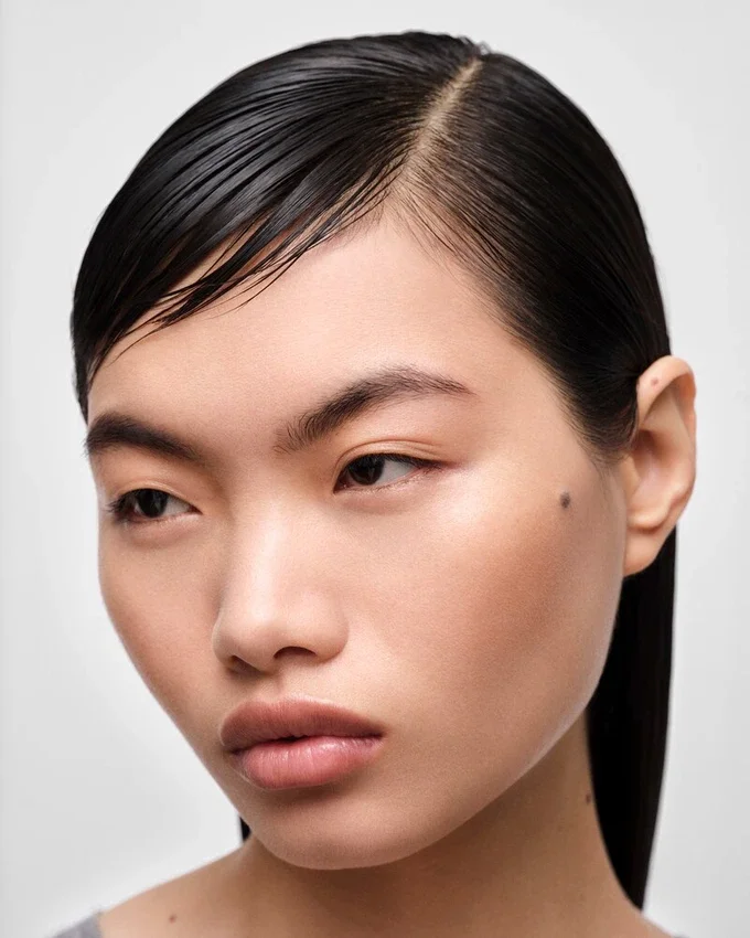 Recambio de la base de maquillaje Prada Reveal Skin Optimizing Foundation – Lw10 – Light Warm Recambio de la base de maquillaje Prada Reveal Skin Optimizing Foundation – Lw10 – Light Warm