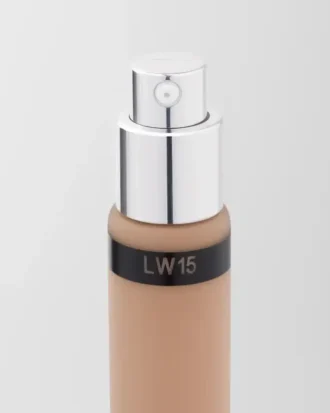 Recambio de la base de maquillaje Prada Reveal Skin Optimizing Foundation – Lw15 – Light Warm
